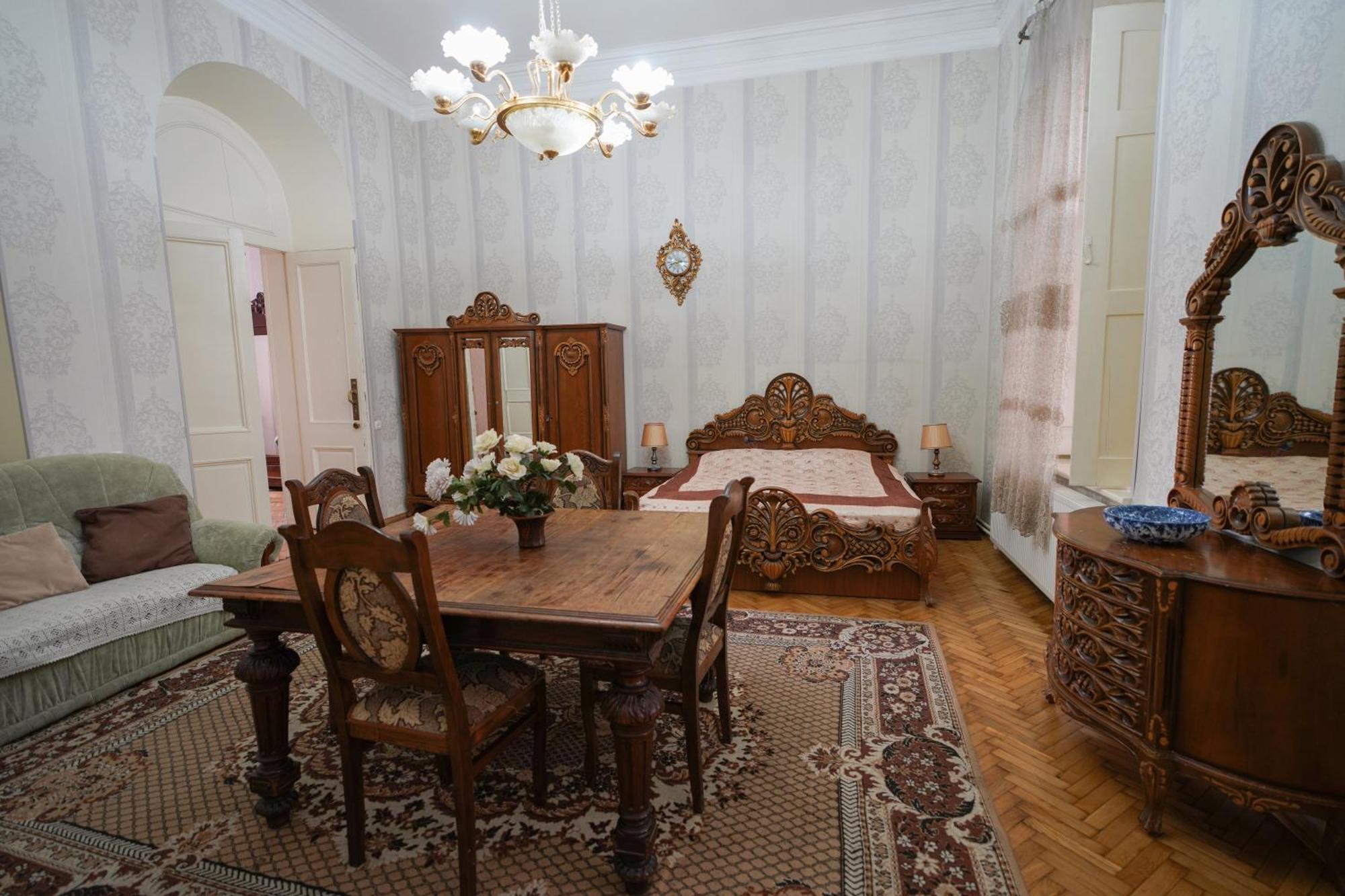 In Historic Xix Century Building Of Old - Walk To Everything