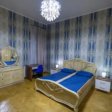 Apartments In Historic XIX Century Building Of Old Tbilisi - Walk To Everything الغرفة الصورة