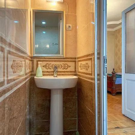 Apartments In Historic XIX Century Building Of Old Tbilisi - Walk To Everything المظهر الخارجي الصورة