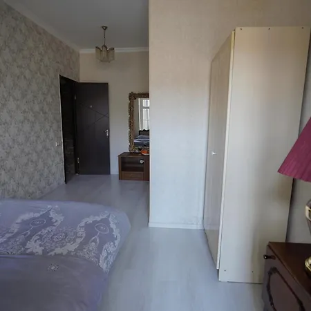 Apartments In Historic XIX Century Building Of Old Tbilisi - Walk To Everything الغرفة الصورة