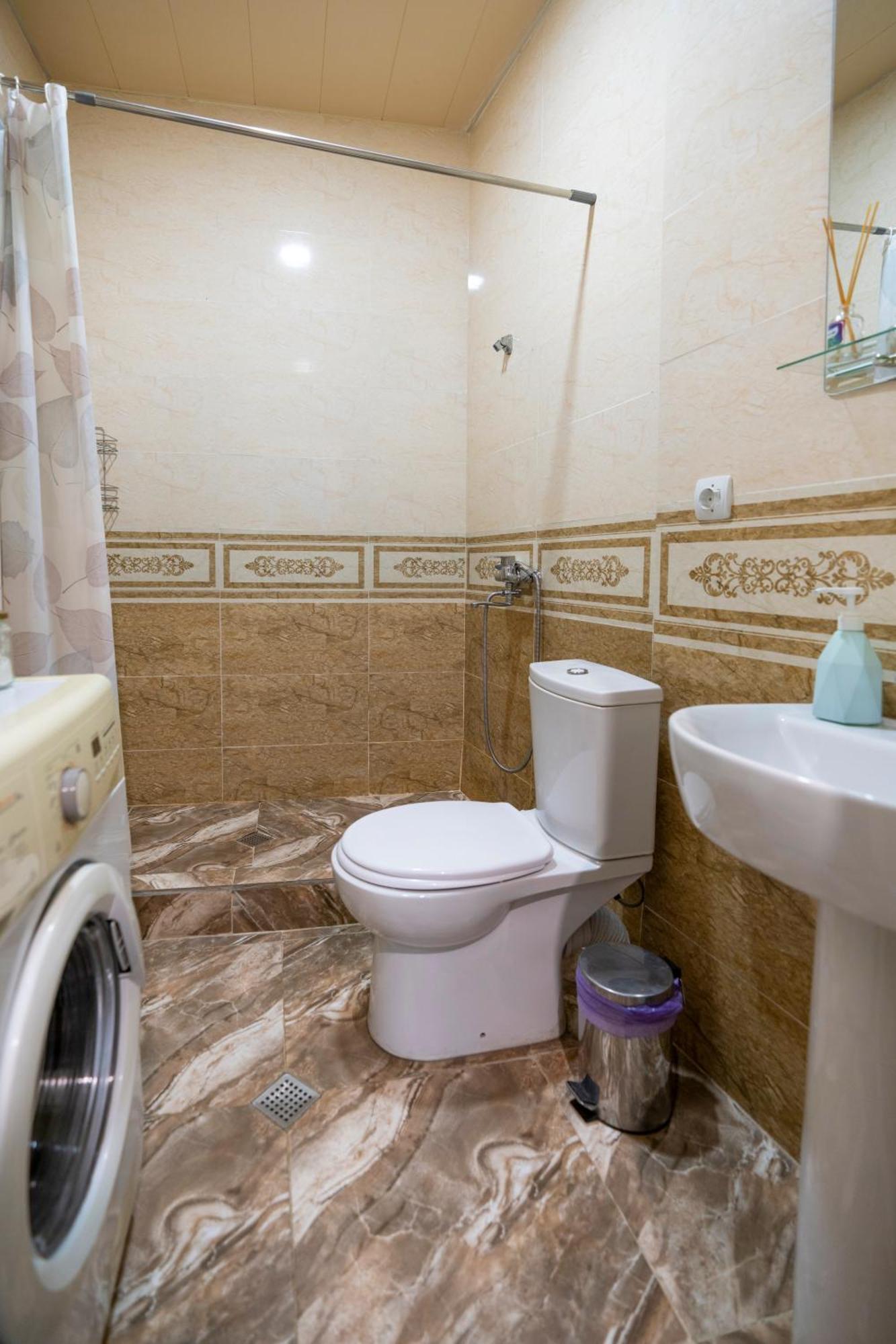 Apartment In Historic Xix Century Building Of Old - Walk To Everything *
